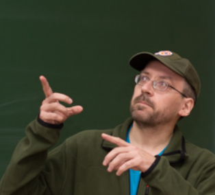 dr Piotr Arłukowicz, prof. UG